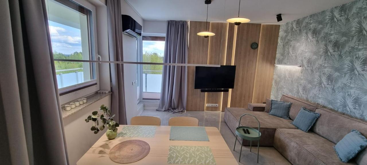 Premium Laki I Pola: Electric Blinds, A/c & Ev Charging Suwalki