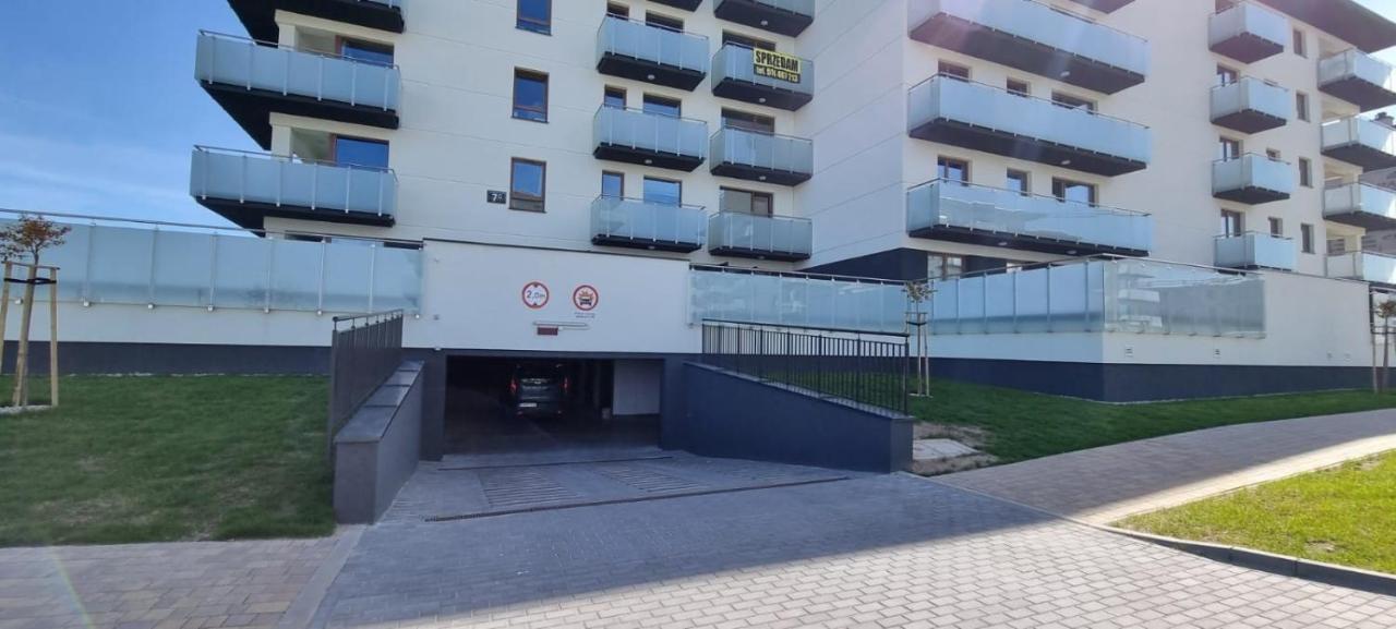 Apartment Premium Laki I Pola: Electric Blinds, A/c & Ev Charging